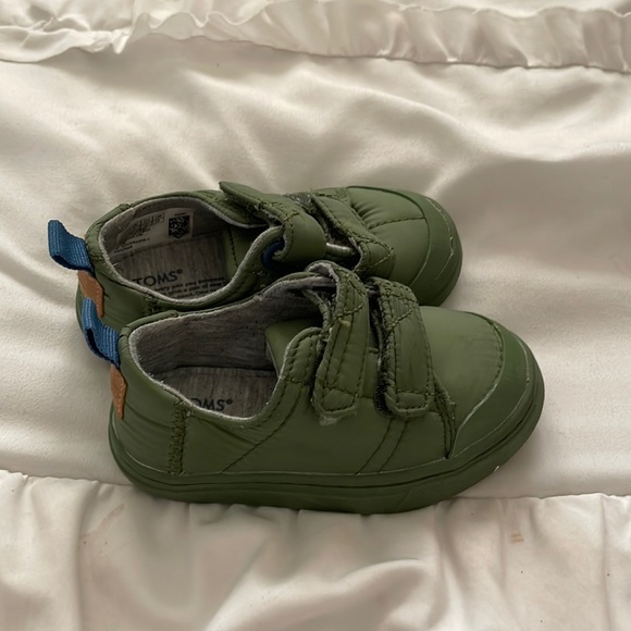 Baby Toms - Picture 1 of 3